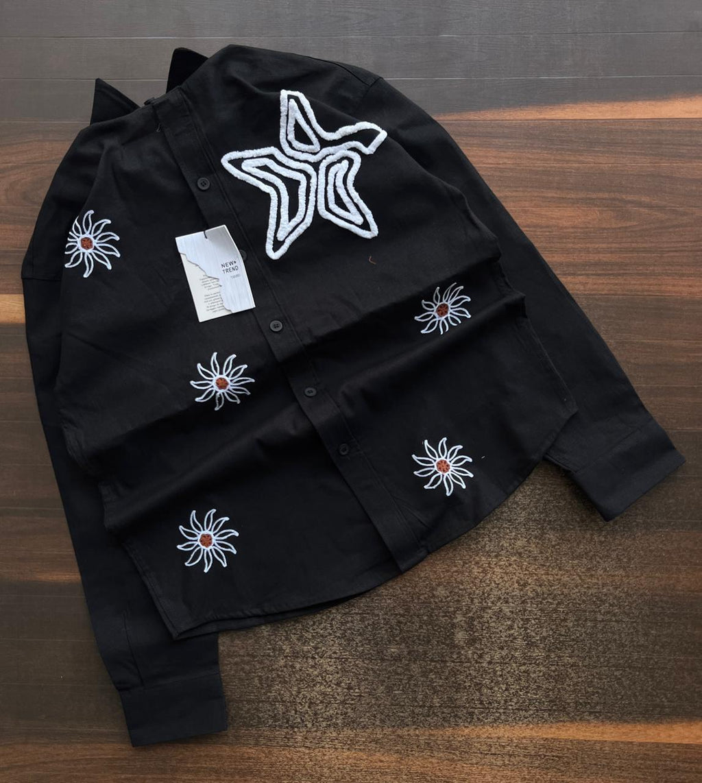 Daisy Puff Embroidered Linen Shirt — Relaxed Fit